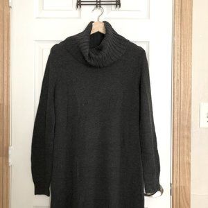 H&M Ribbed Turtleneck Sweater Dress